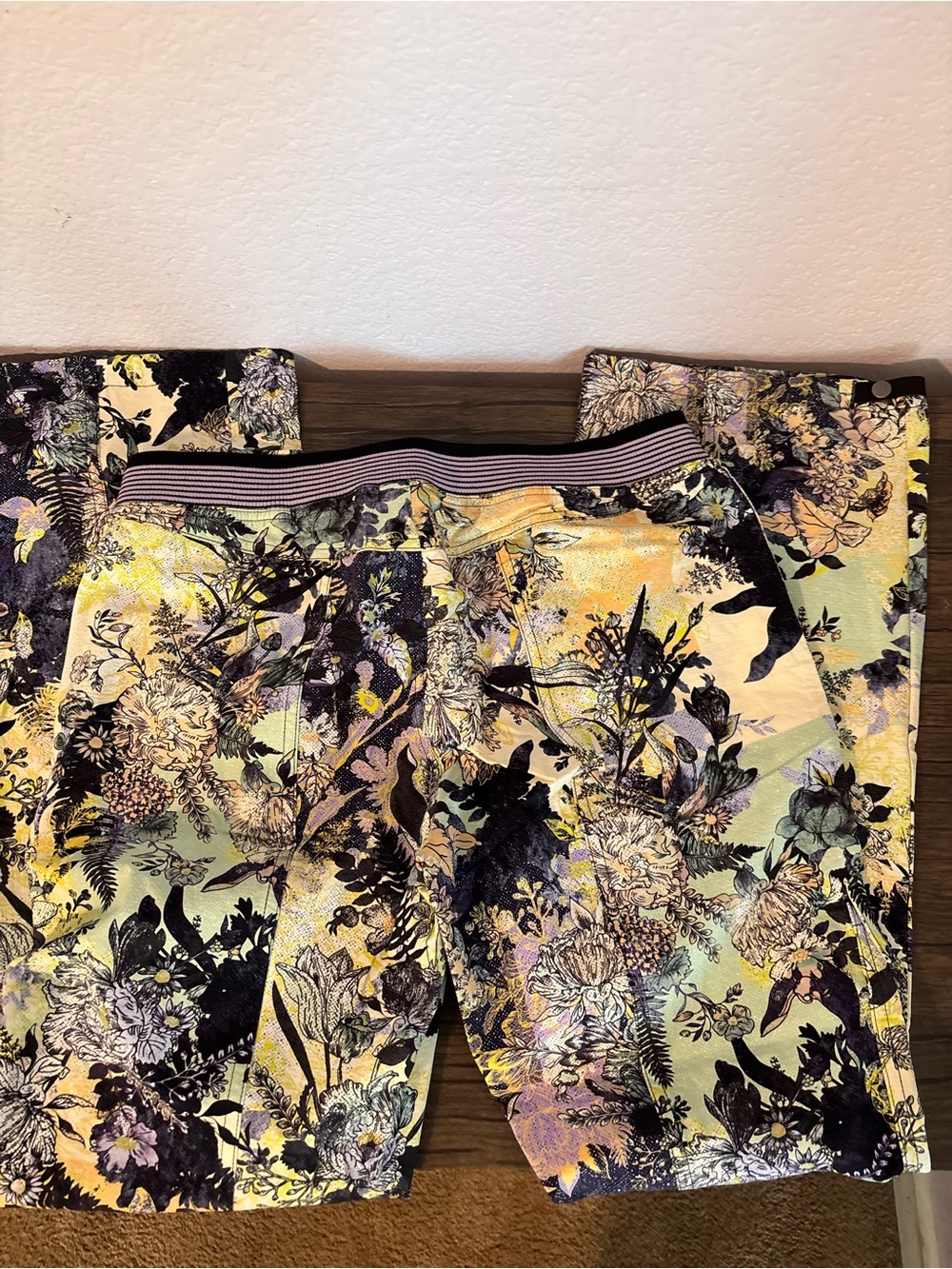 Anthropolgie Cascade printed flare pants size medium